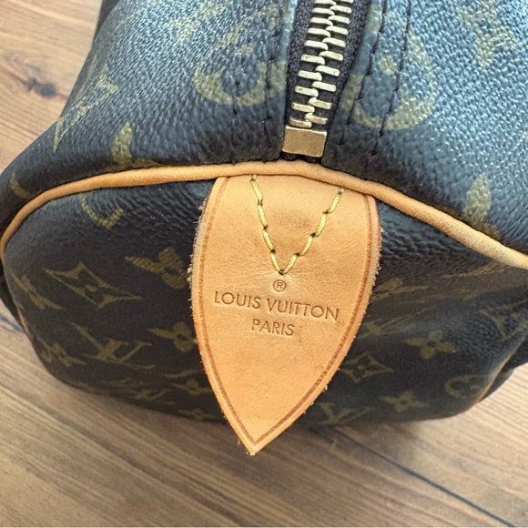 Louis Vuitton Classic Brown Monogram Duffel Bag - Picture 6 of 13